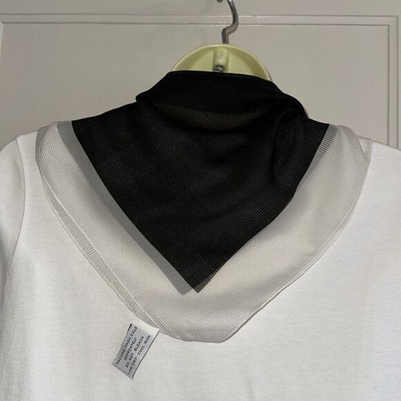 Vintage Kathie Lee black with white border semi sheer polyester square scarf - Picture 7 of 8